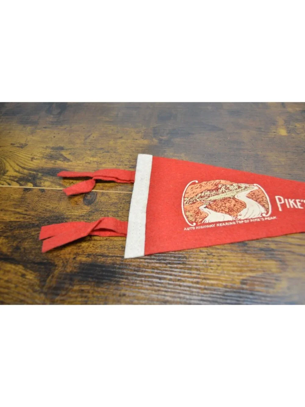 Vintage Pikes Peak Or Bust Red Felt Pennant 11.5 inches